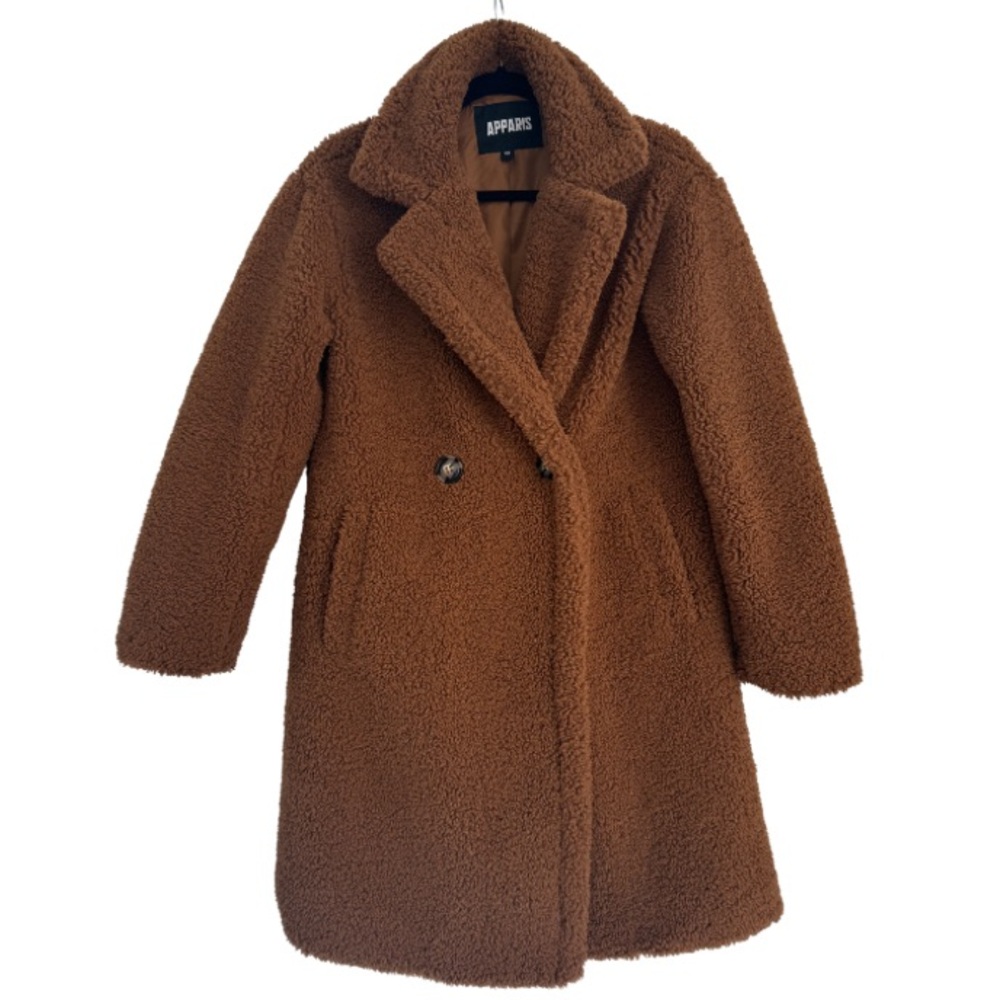 Apparis Teddy Coat - Picture 2 of 4